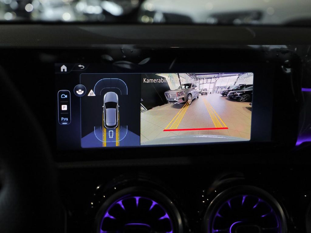 Mercedes-Benz A 200 2025