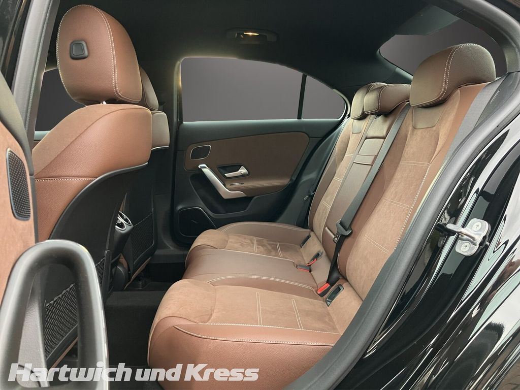 Mercedes-Benz A 250 2025