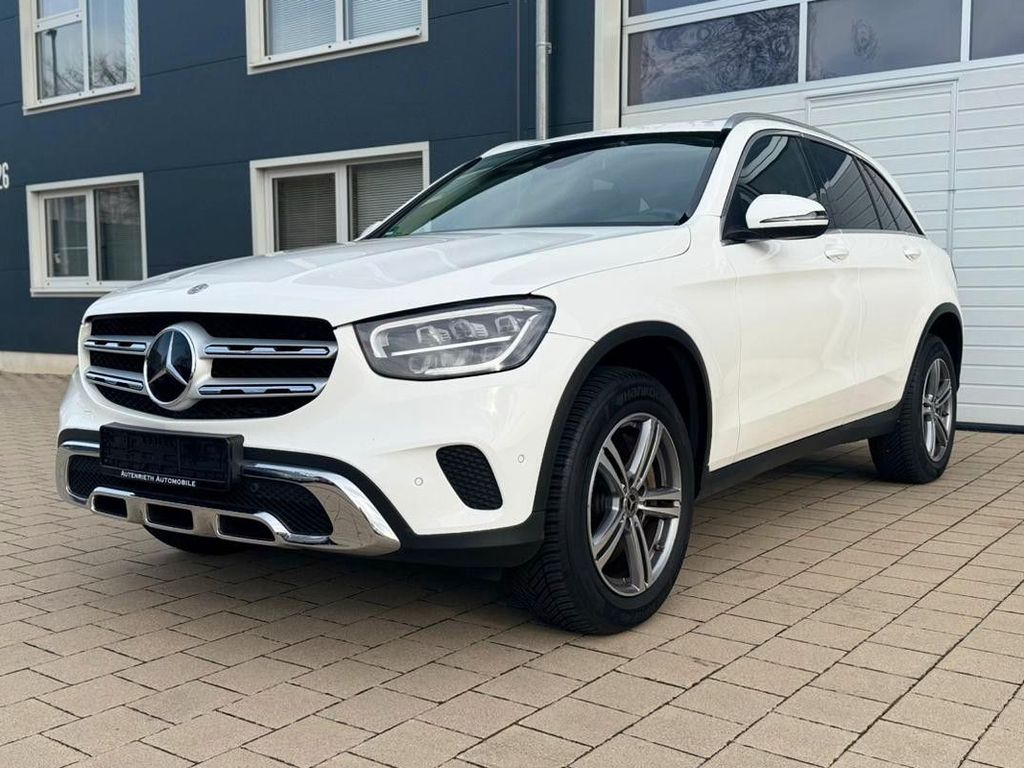 Mercedes-Benz GLC 300 2021