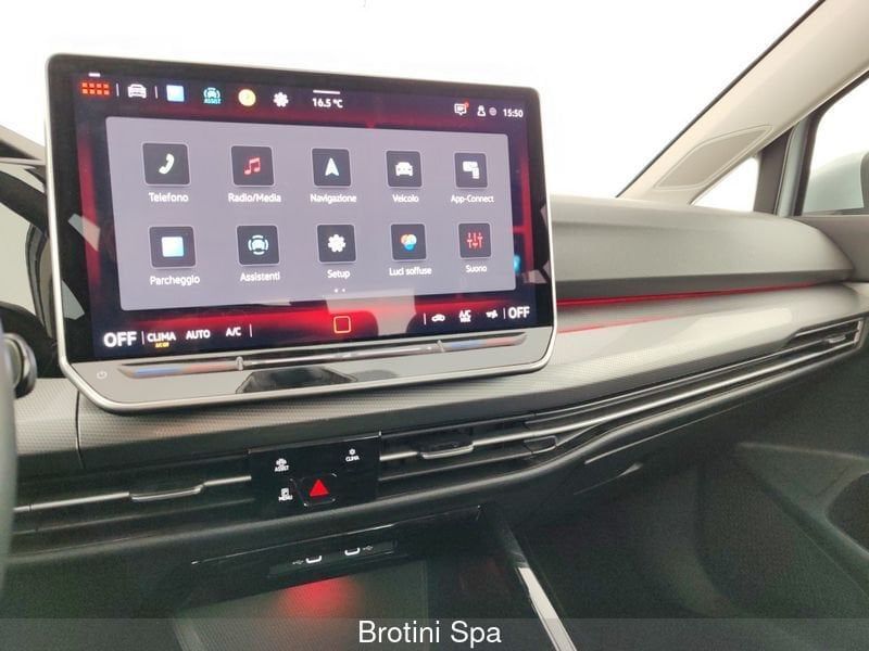 Volkswagen Golf 2025