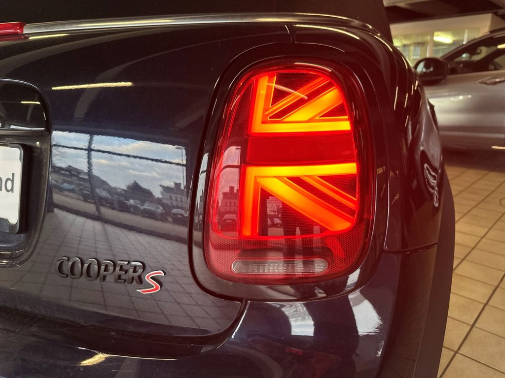 MINI Cooper S Cabrio 2022