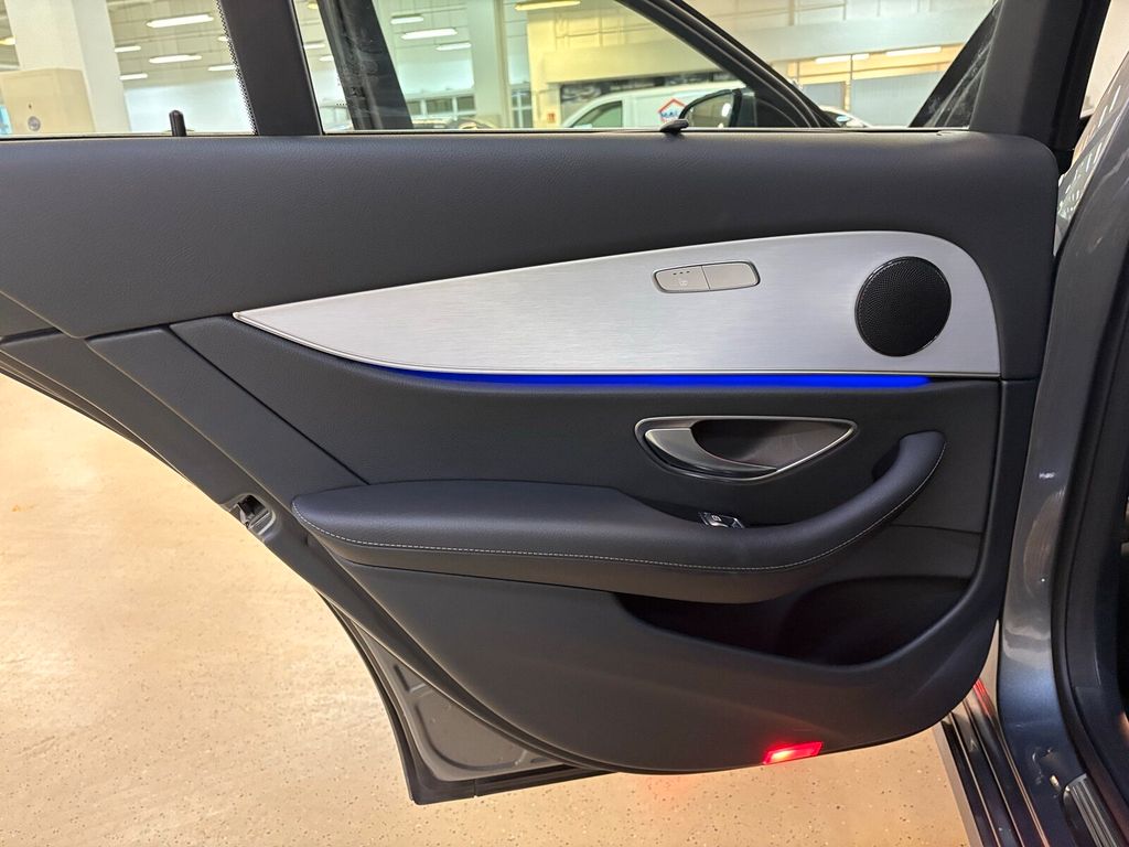 Mercedes-Benz E 400 2021