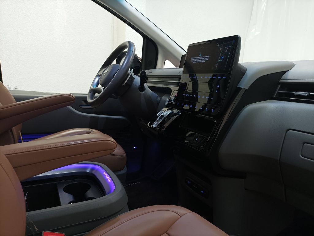 Hyundai STARIA 2023