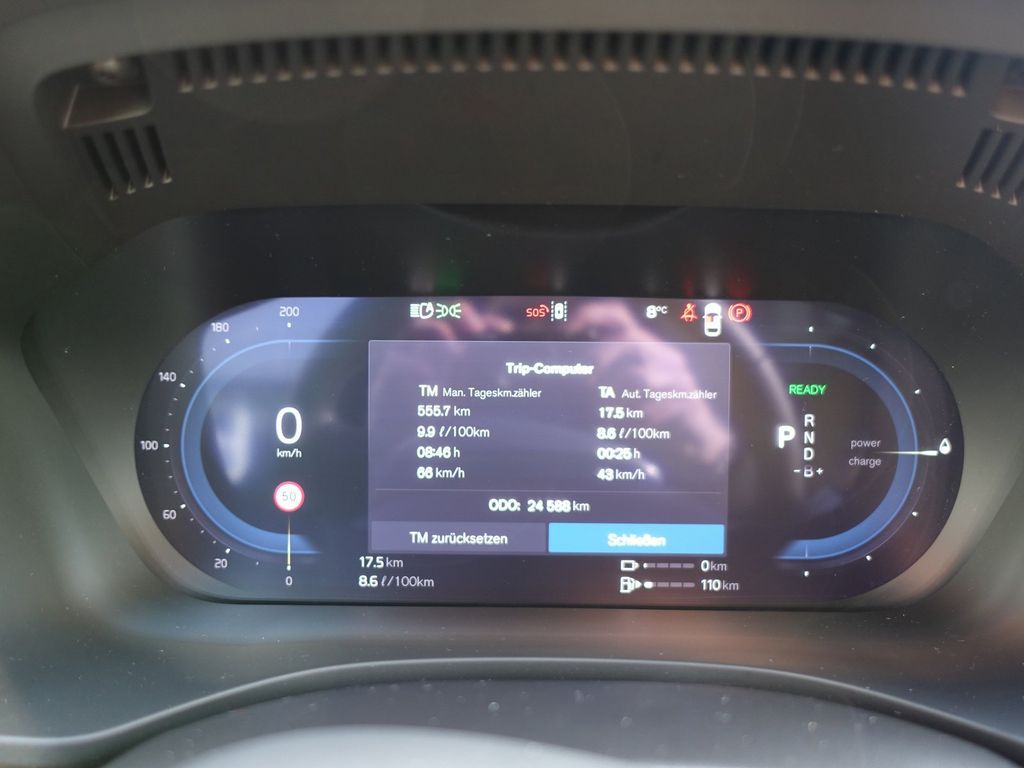 Volvo XC60 2025
