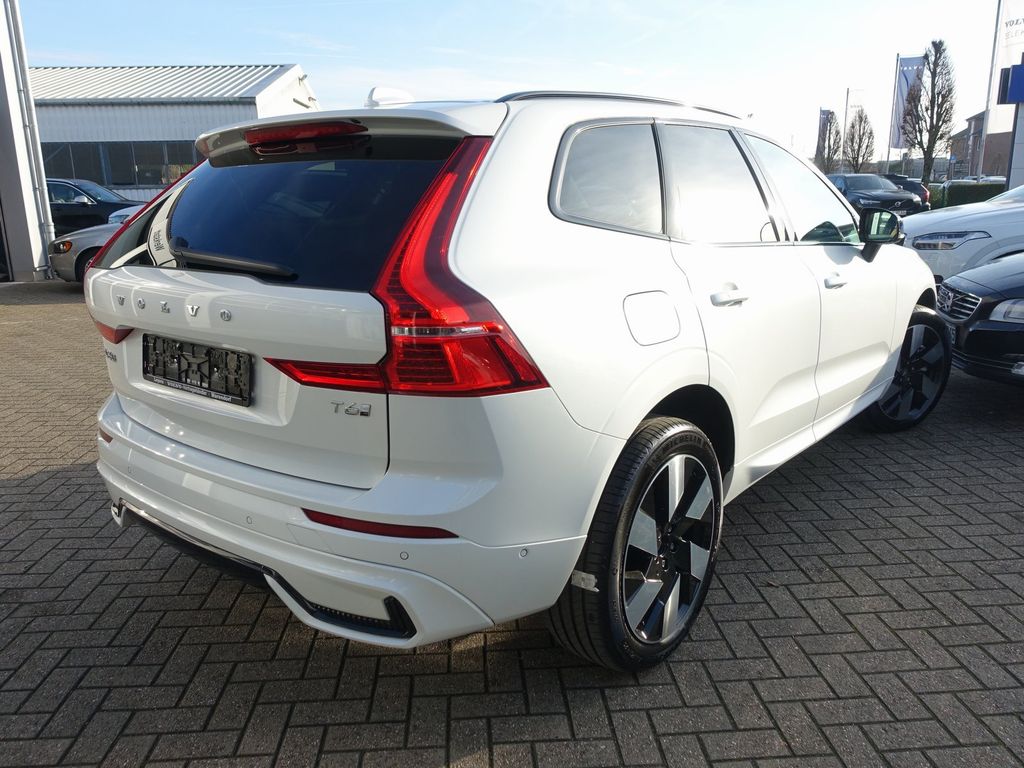 Volvo XC60 2025