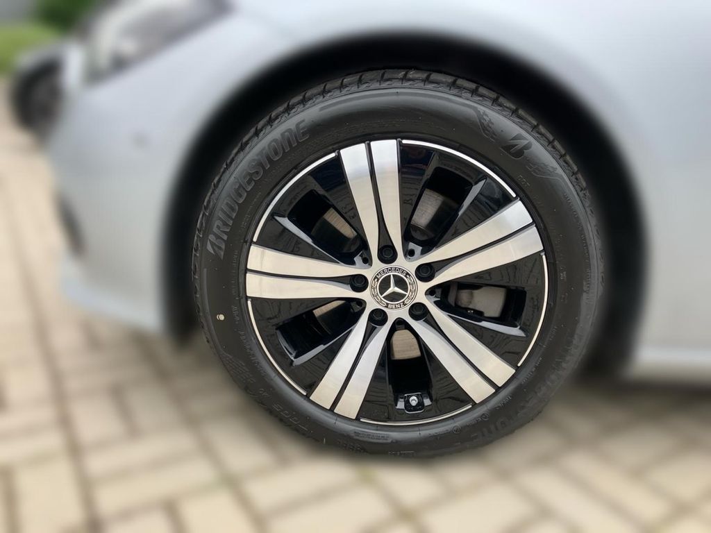 Mercedes-Benz C 220 2024