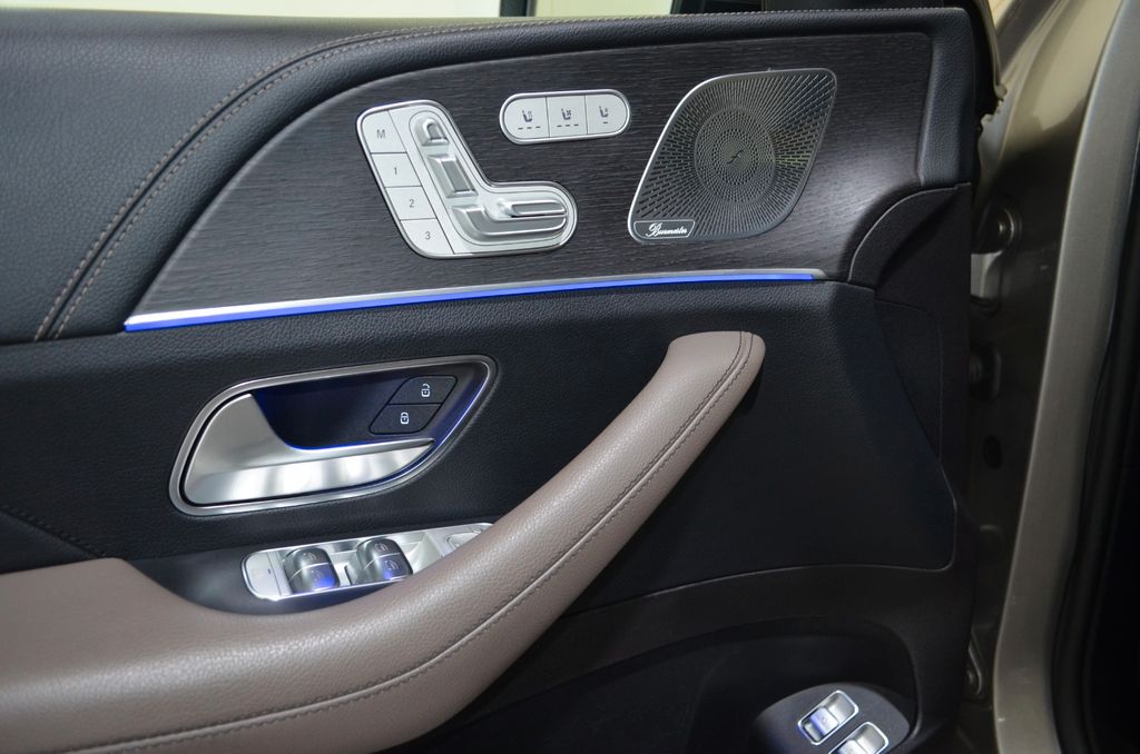 Mercedes-Benz GLE 300 2020