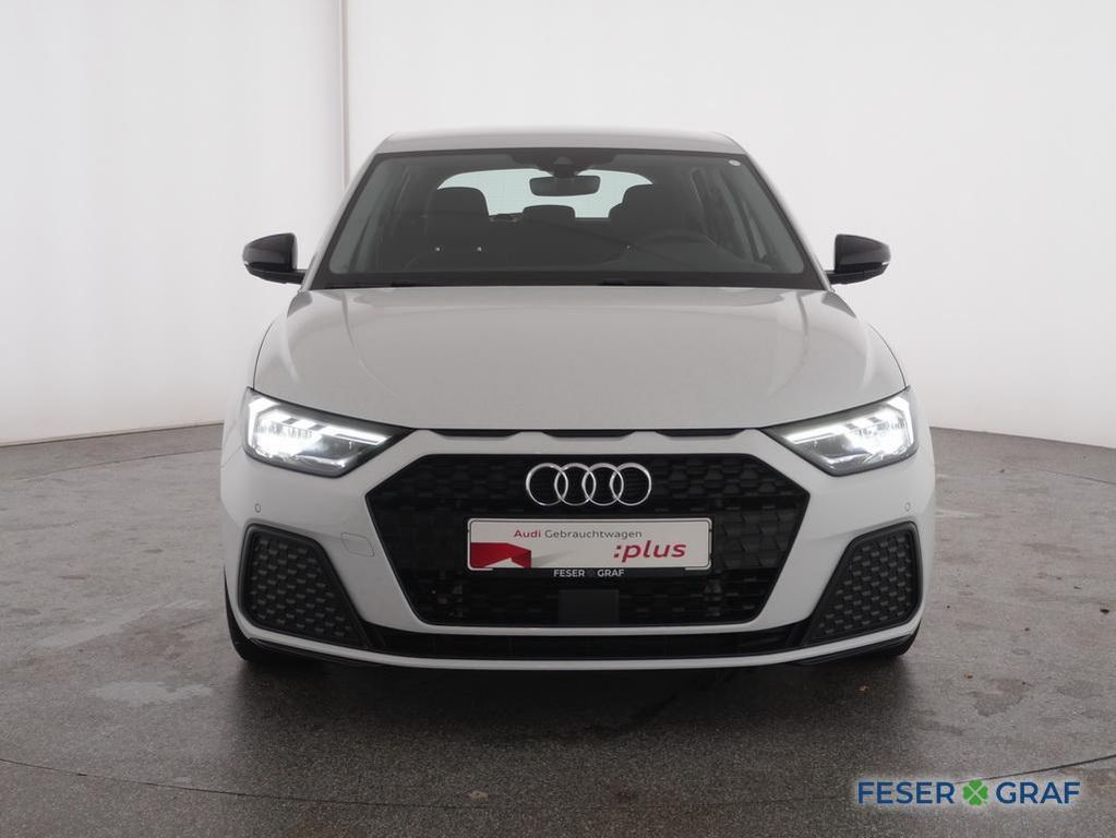 Audi A1 2025
