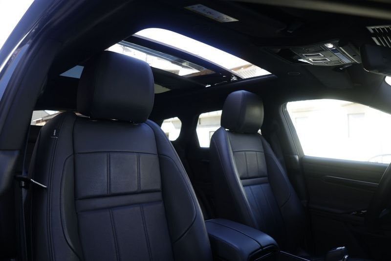 Land Rover Range Rover Evoque 2022