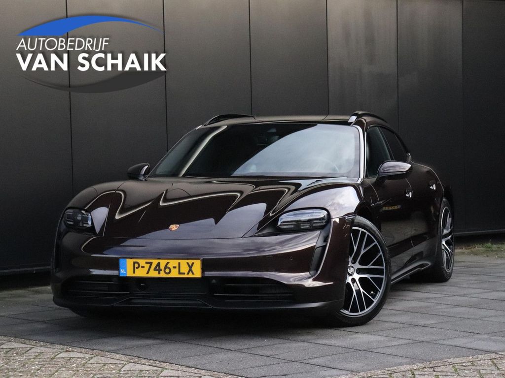 Porsche Taycan 2022