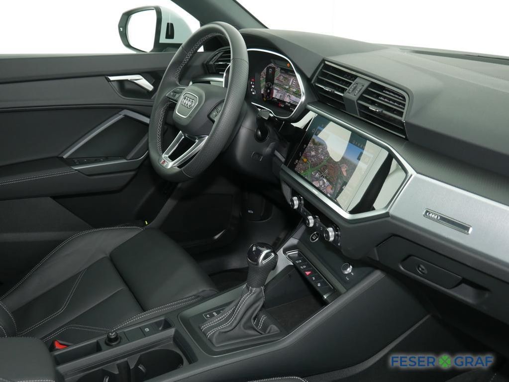 Audi Q3 2025