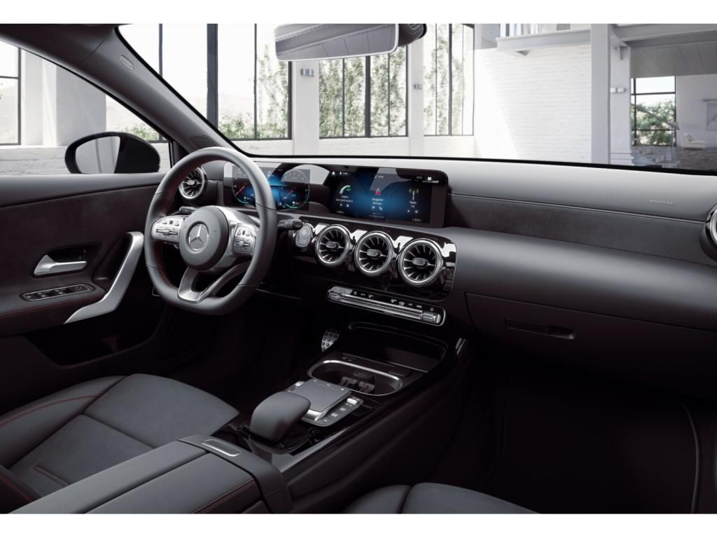 Mercedes-Benz A 250 2022