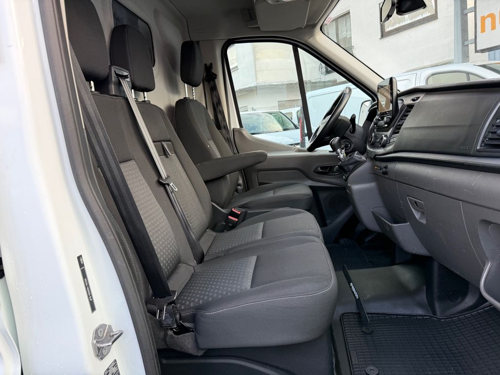 Ford Transit 2019