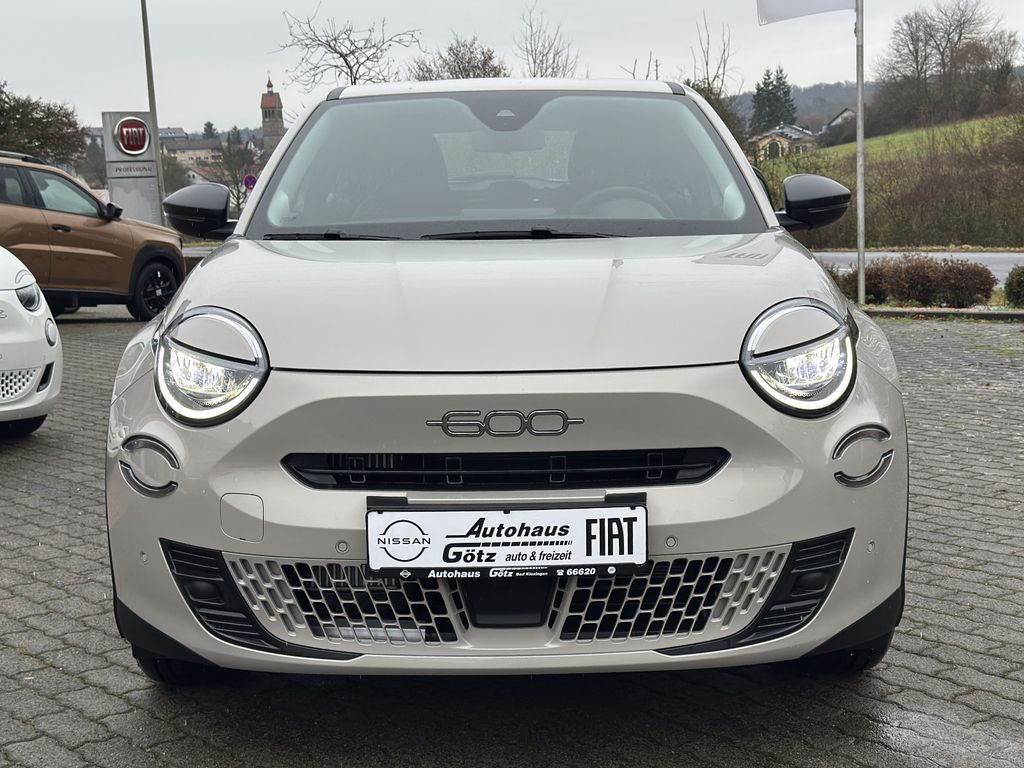 Fiat 600 2025