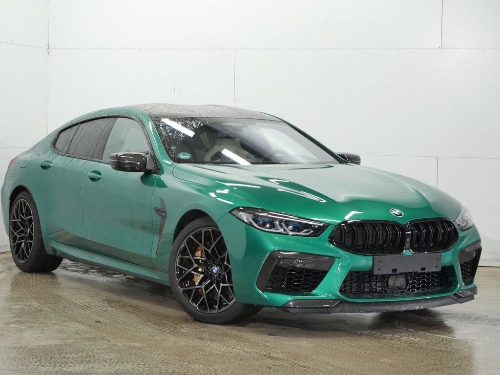 BMW M8 2025