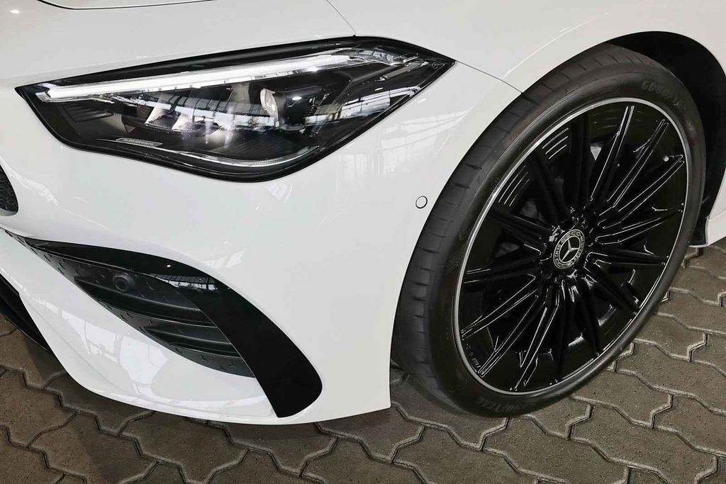 Mercedes-Benz CLE 200 2024