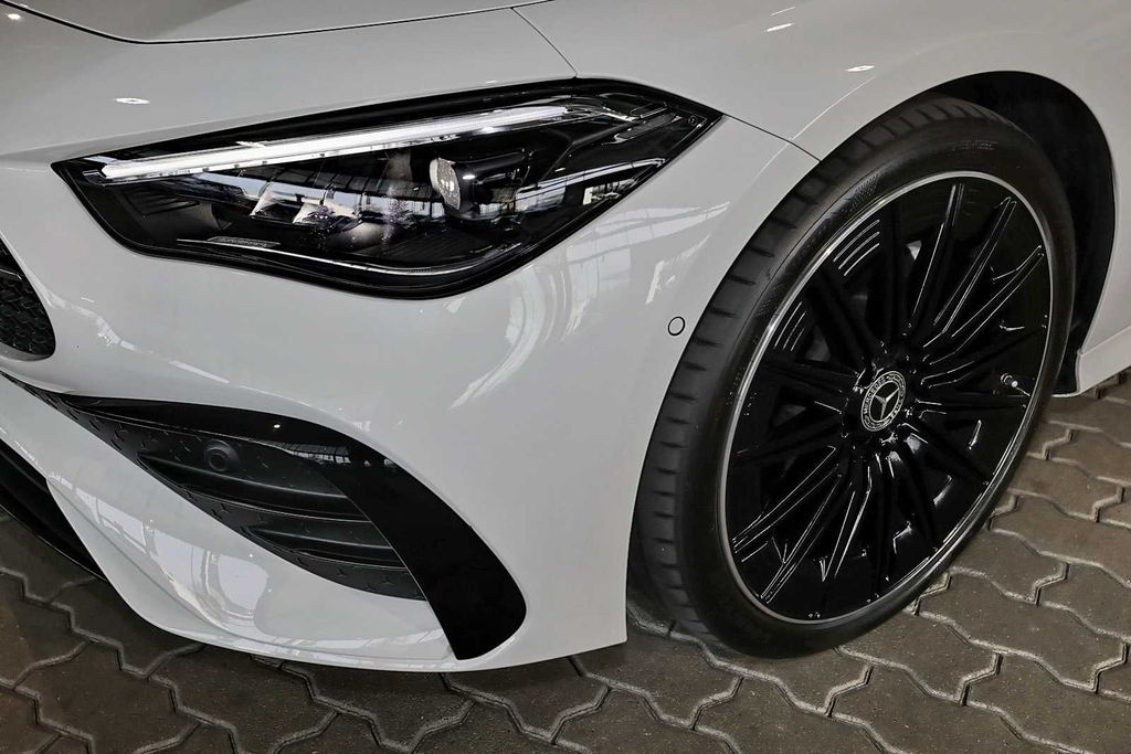 Mercedes-Benz CLE 200 2024