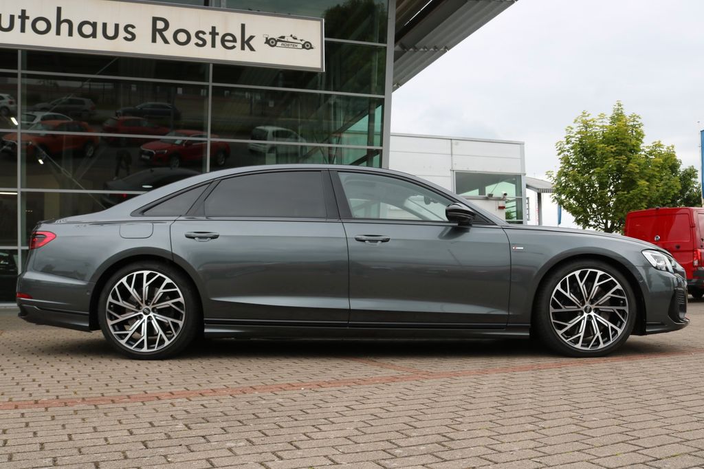 Audi A8 2024