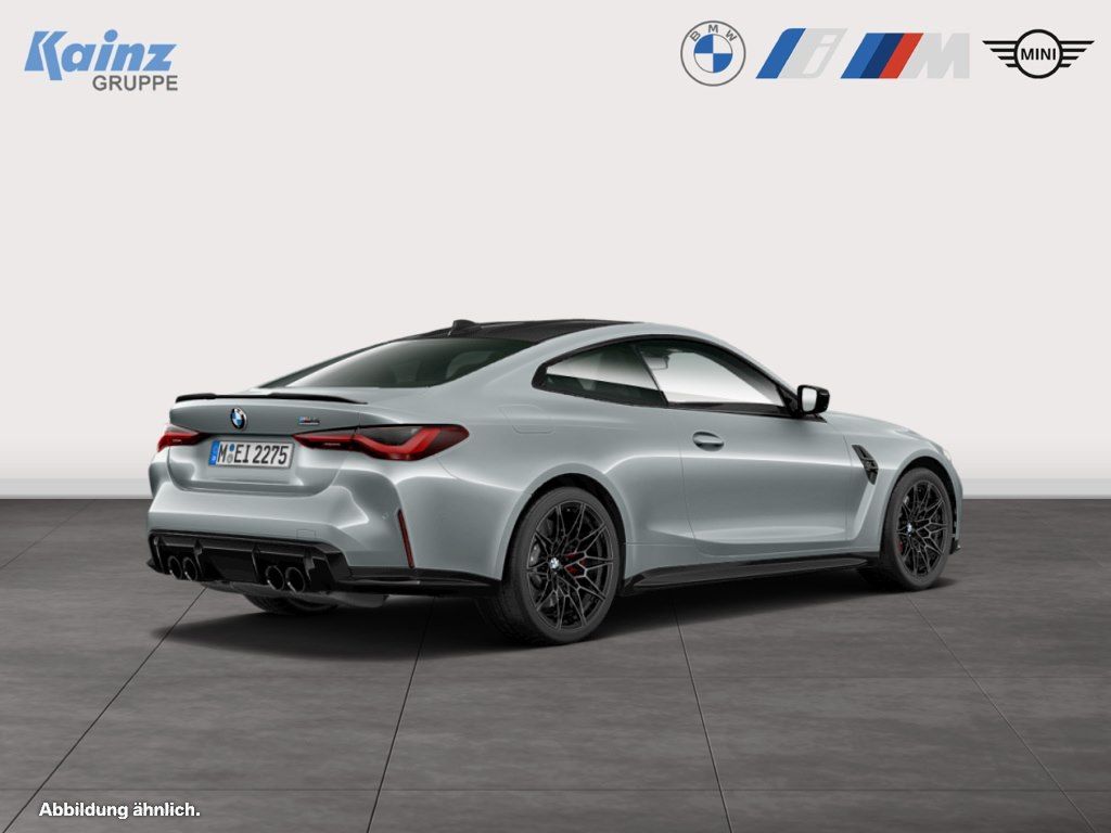 BMW M4 2023