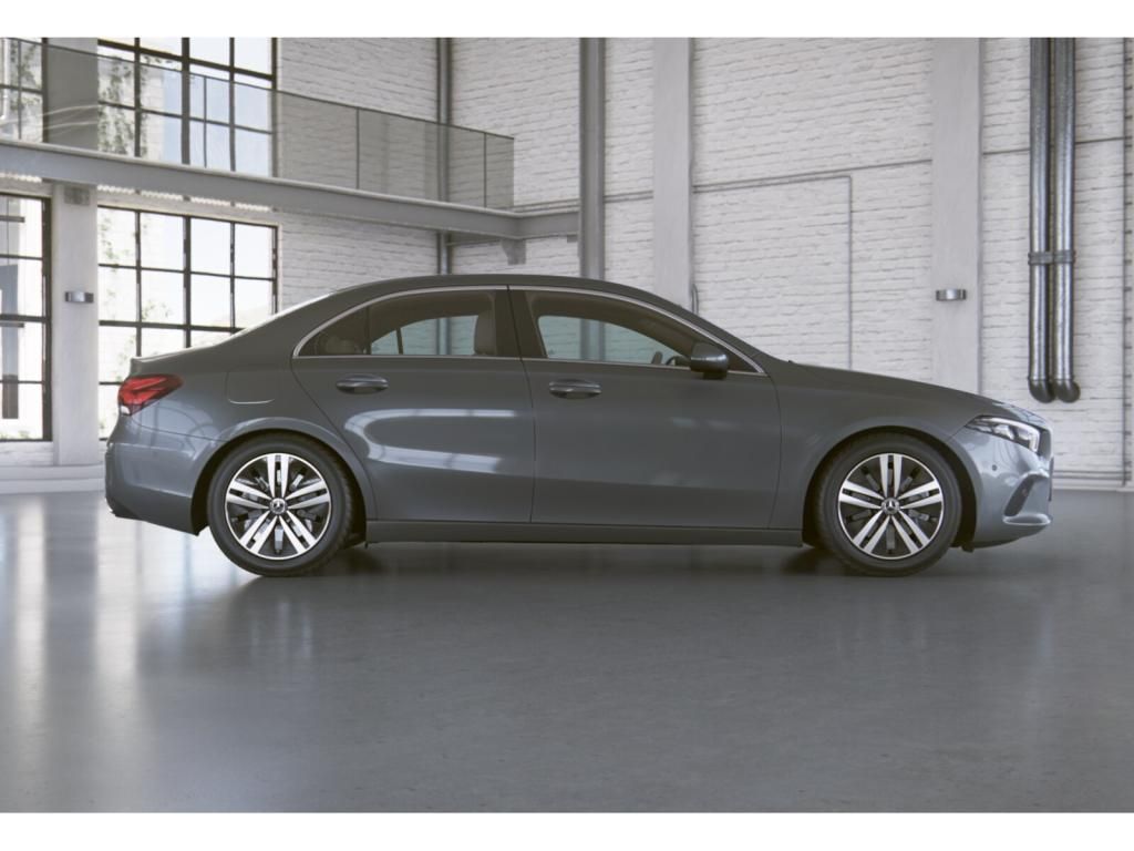 Mercedes-Benz A 250 2021
