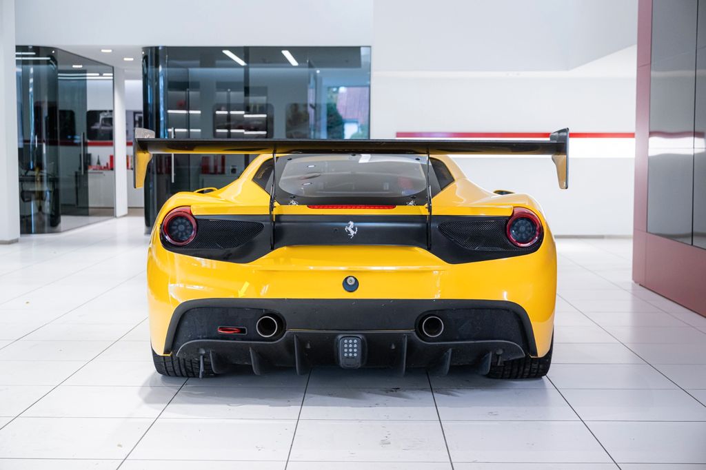 Ferrari 488 GTB 2018