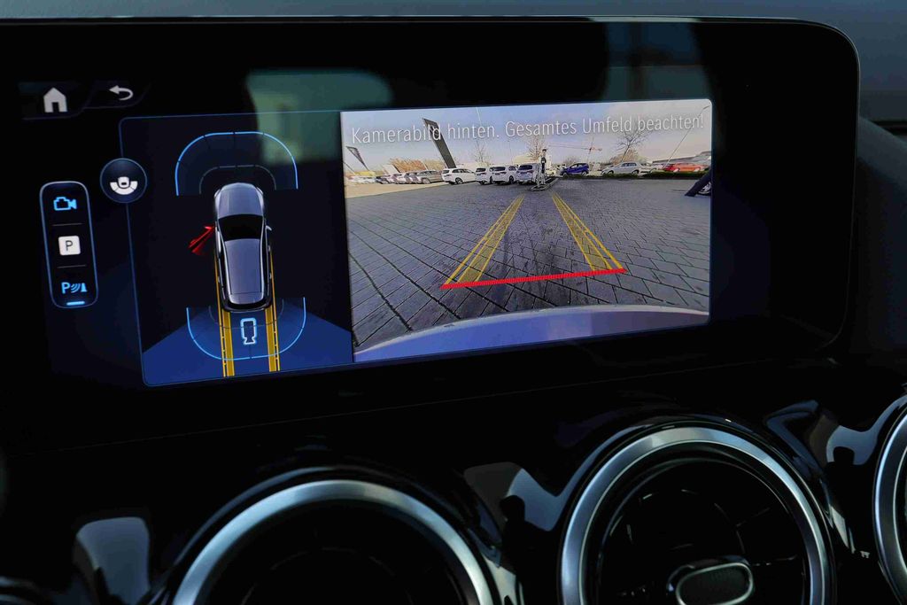 Mercedes-Benz B 200 2024