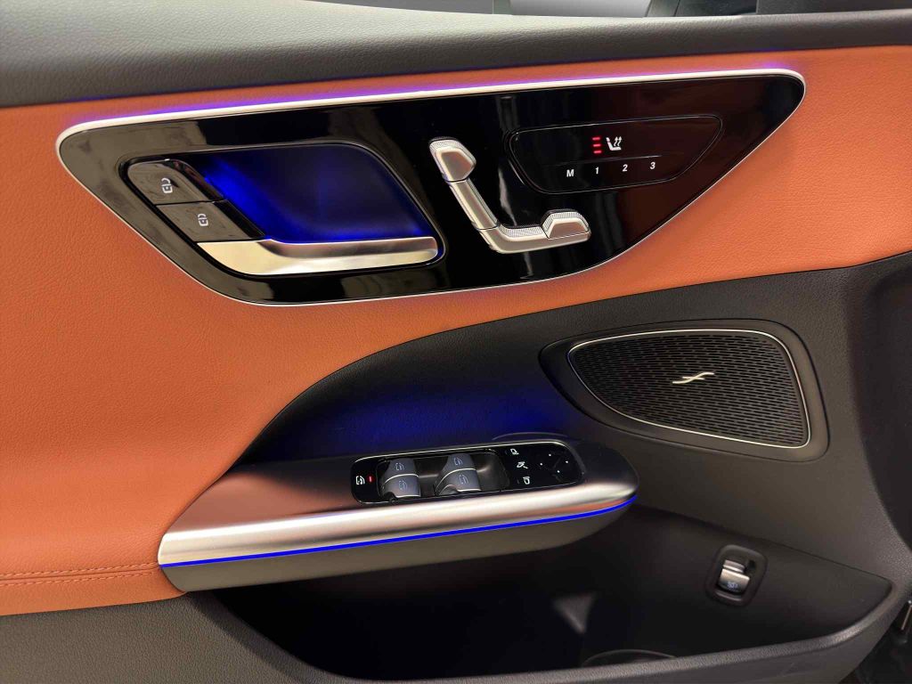 Mercedes-Benz C 220 2025