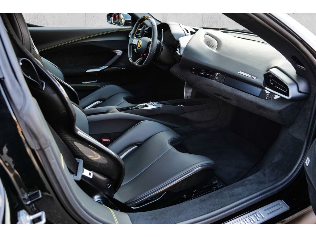 Ferrari 296 GTB 2025