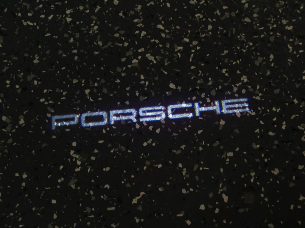 Porsche 992 2023
