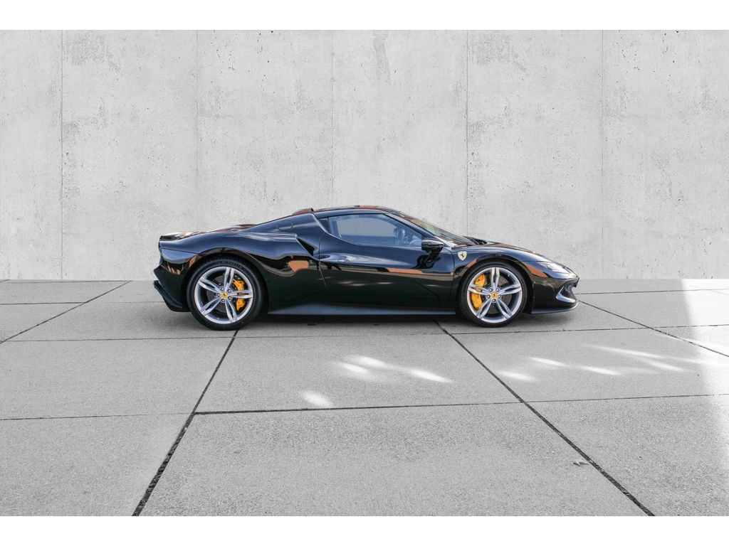 Ferrari 296 GTB 2025