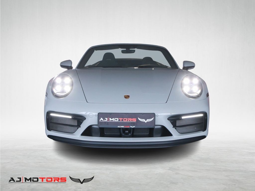 Porsche 992 2023