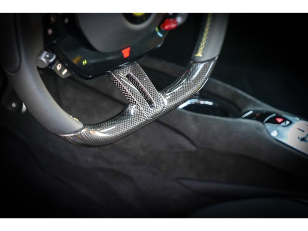 Ferrari 296 GTB 2025