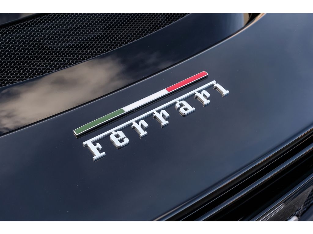 Ferrari 296 GTB 2025