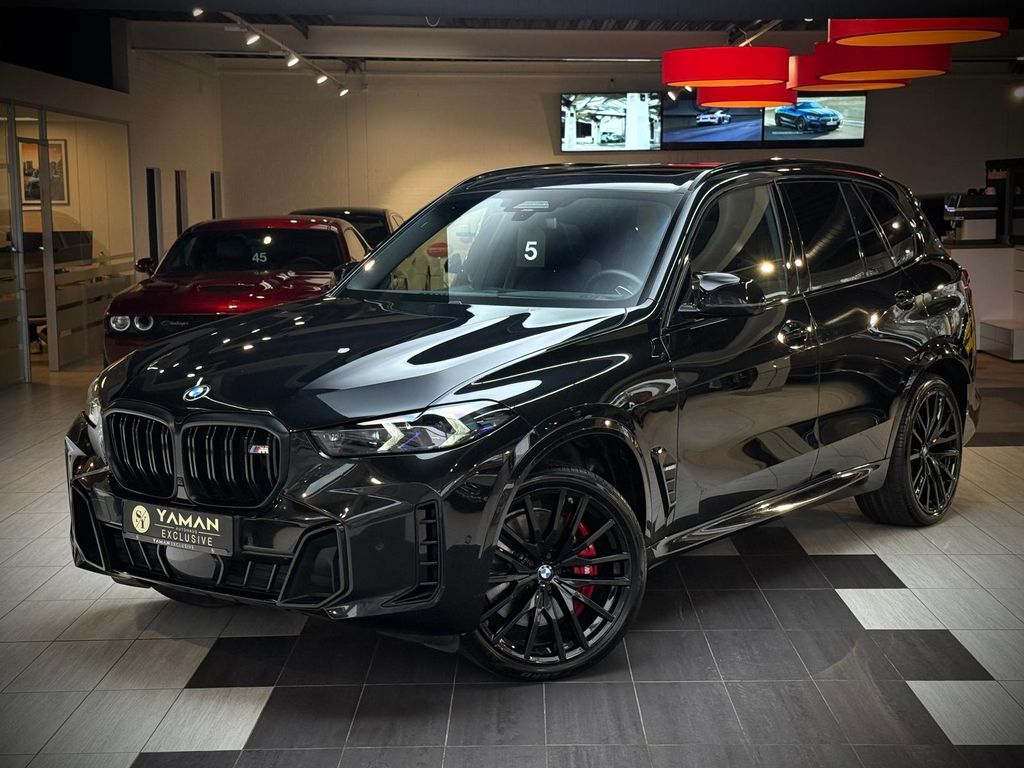 BMW X5 M60 2023