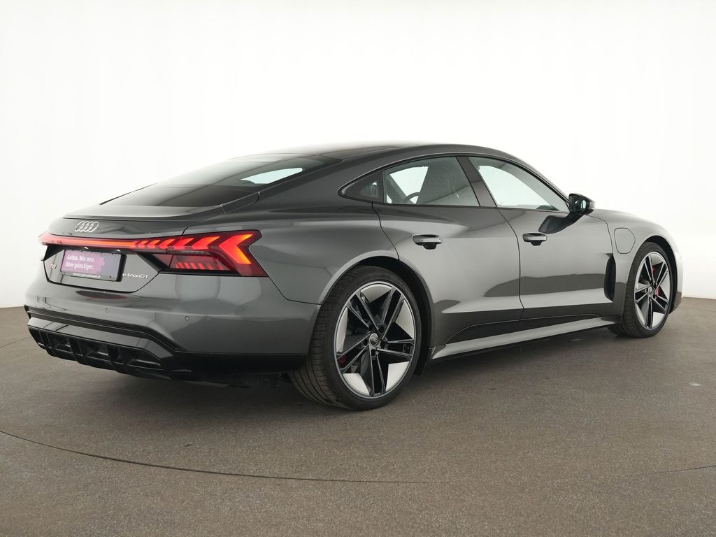 Audi RS e-tron GT 2023