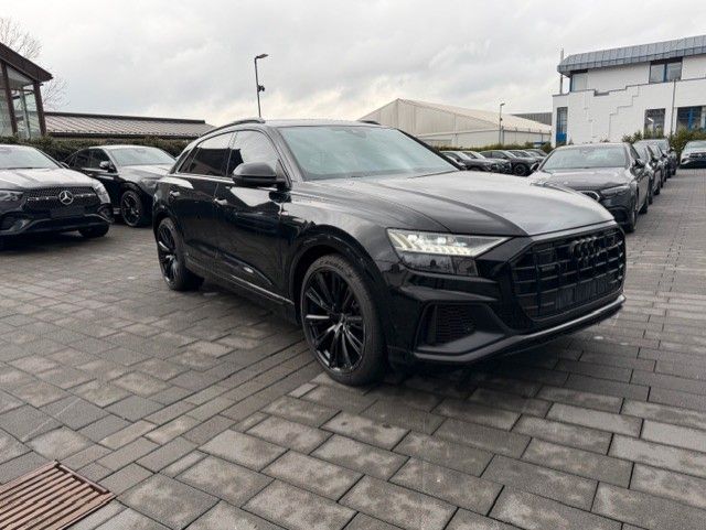 Audi Q8 2023
