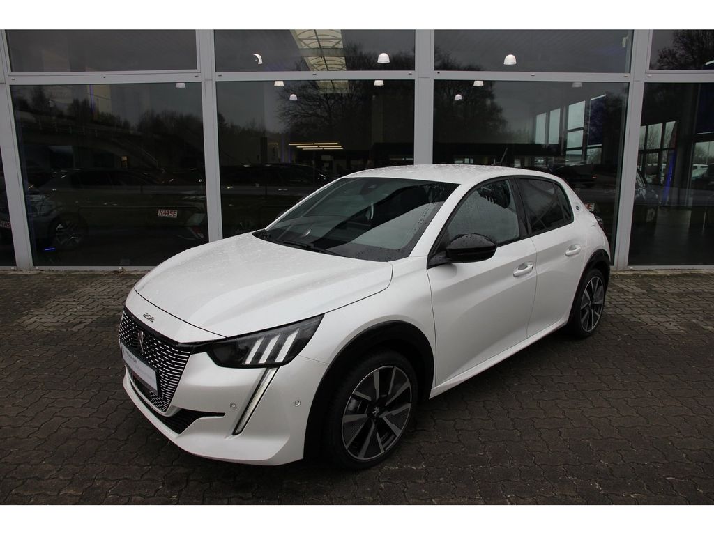 Peugeot 208 2022