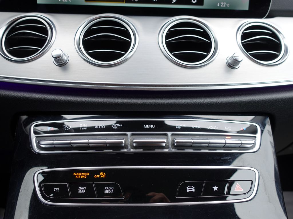 Mercedes-Benz E 220 2021