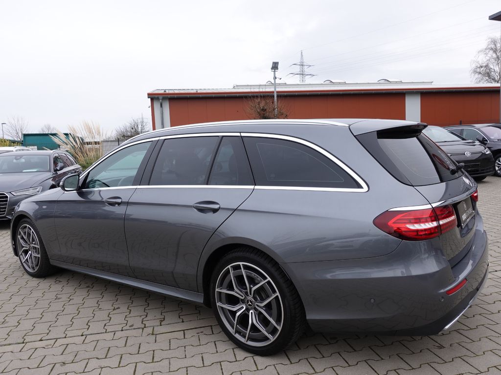 Mercedes-Benz E 220 2021