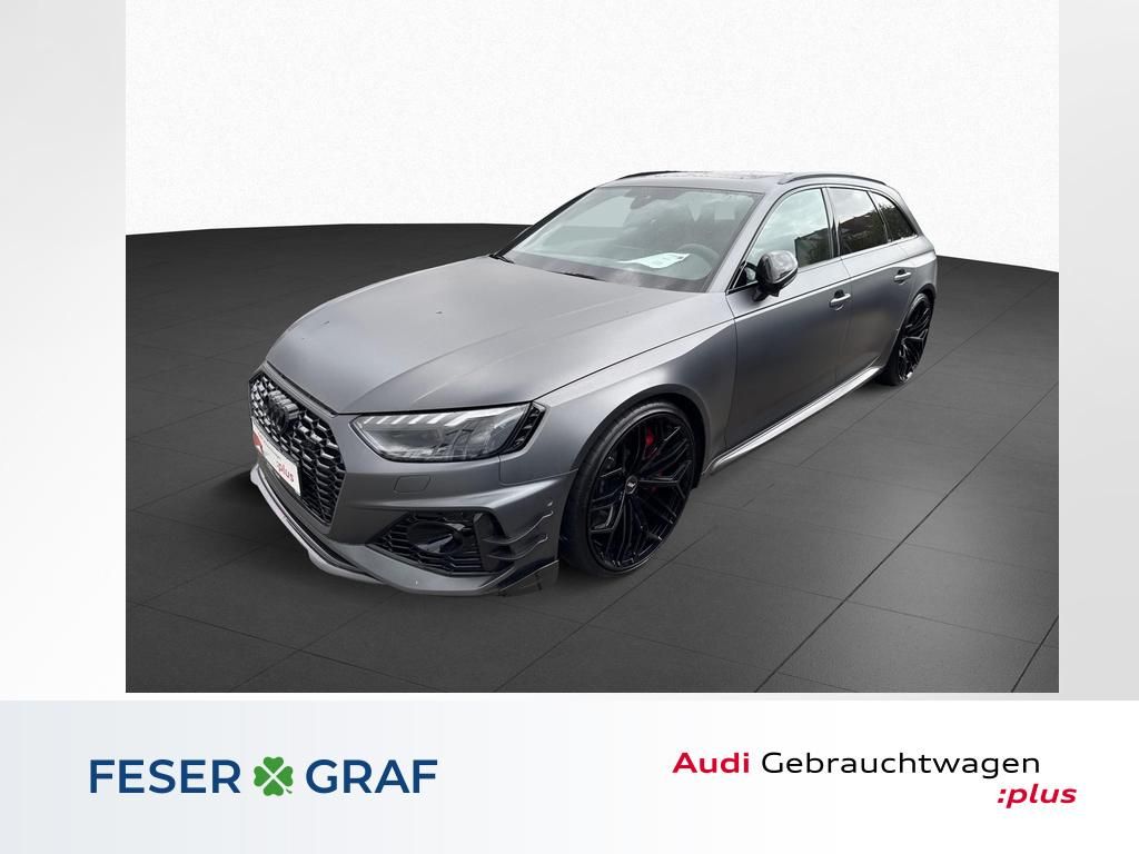 Audi RS4 2023