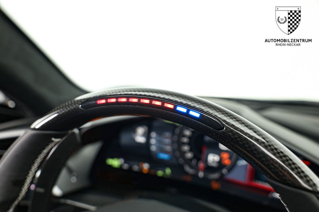 Ferrari 296 GTS 2025