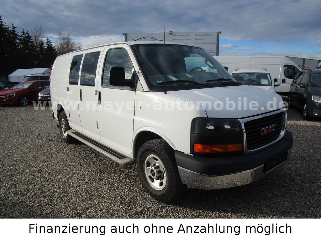 GMC Savana 2016