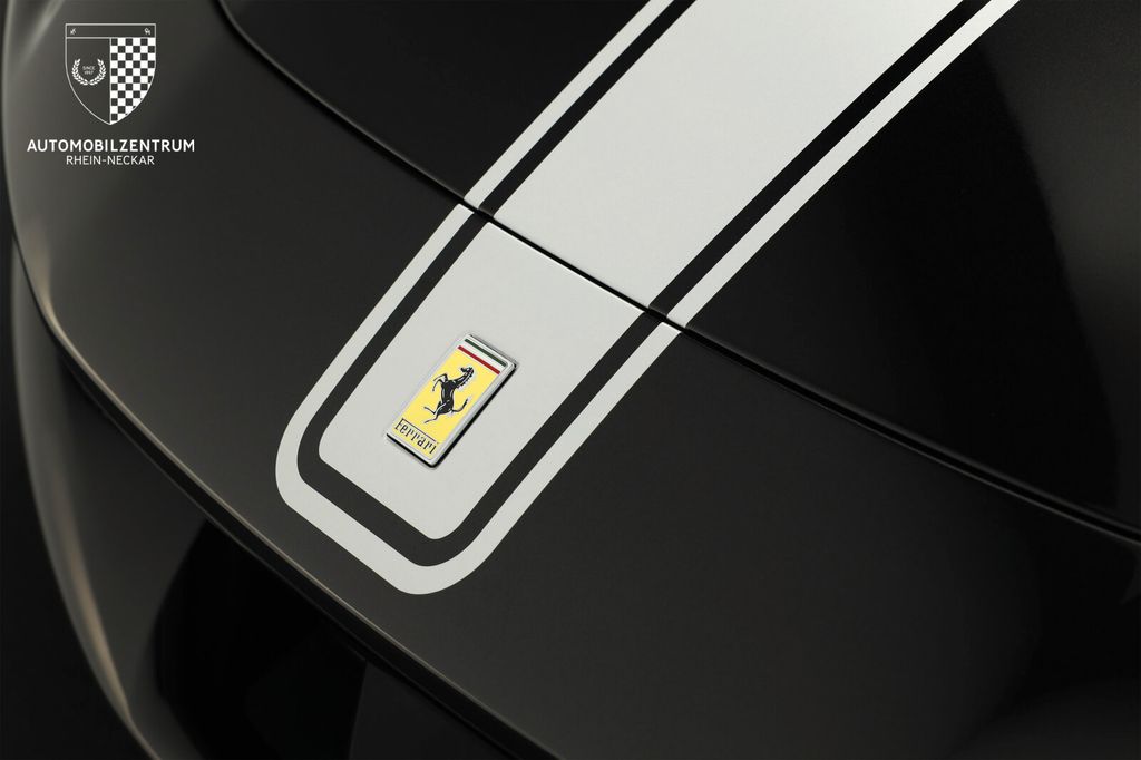 Ferrari 296 GTS 2025