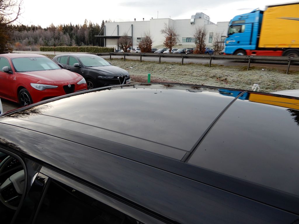 Land Rover Range Rover Velar 2022