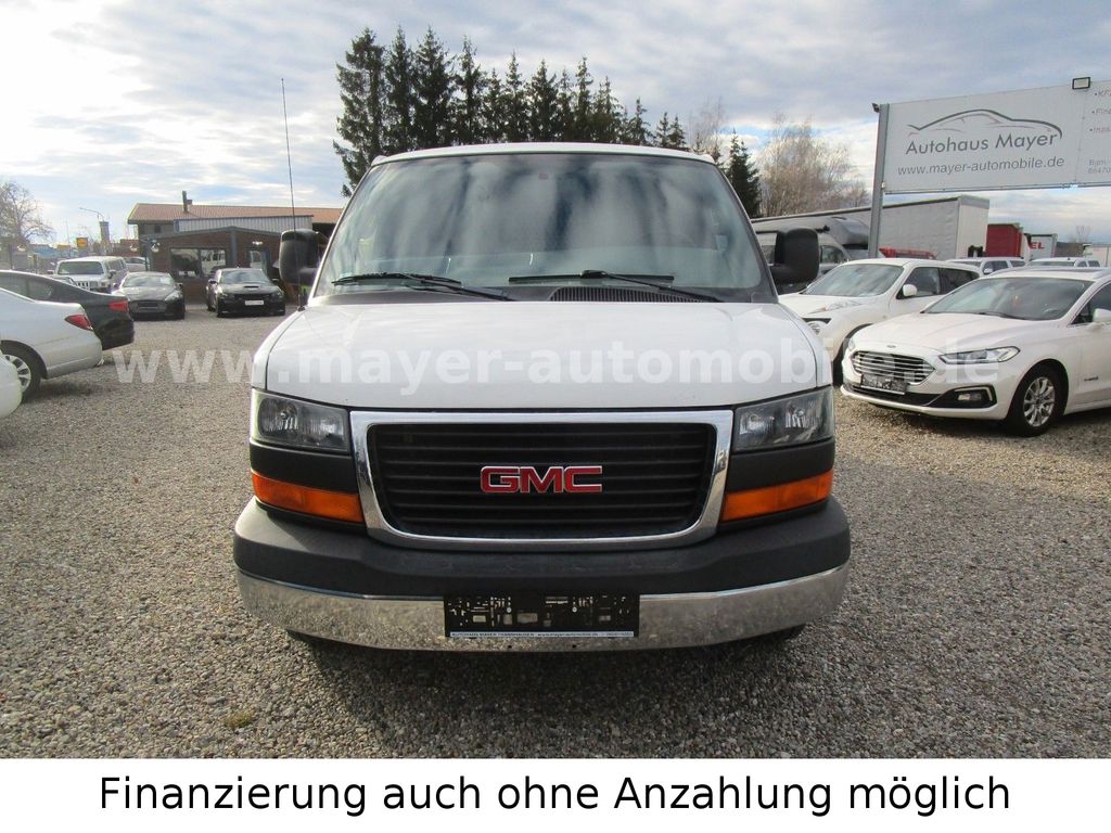 GMC Savana 2016