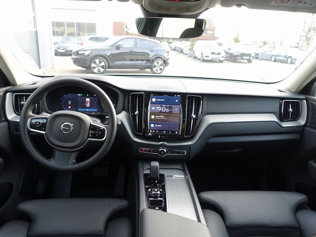 Volvo XC60 2025