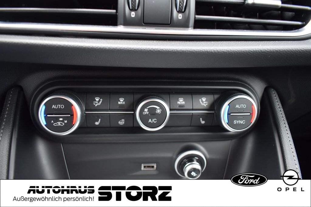 Alfa Romeo Stelvio 2024