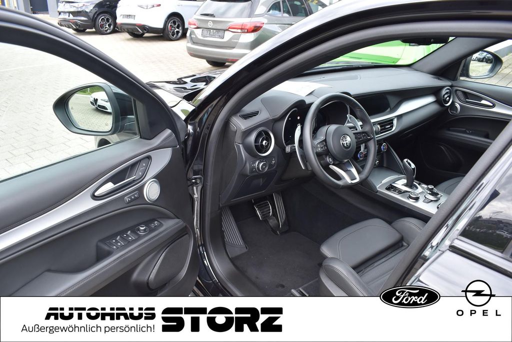 Alfa Romeo Stelvio 2024
