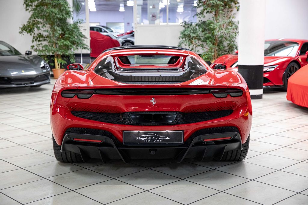 Ferrari 296 GTS 2024