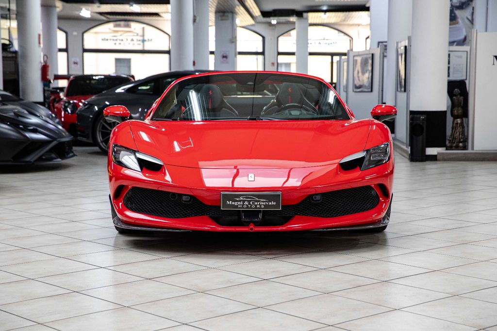 Ferrari 296 GTS 2024